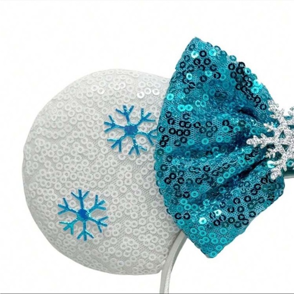 Princess Themed Snowflake Series Hair Hoop & Earrings Set With Glitter Bowknot - Picture 3 of 3